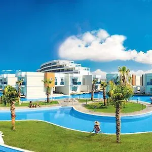Otel Aquasis De Luxe &